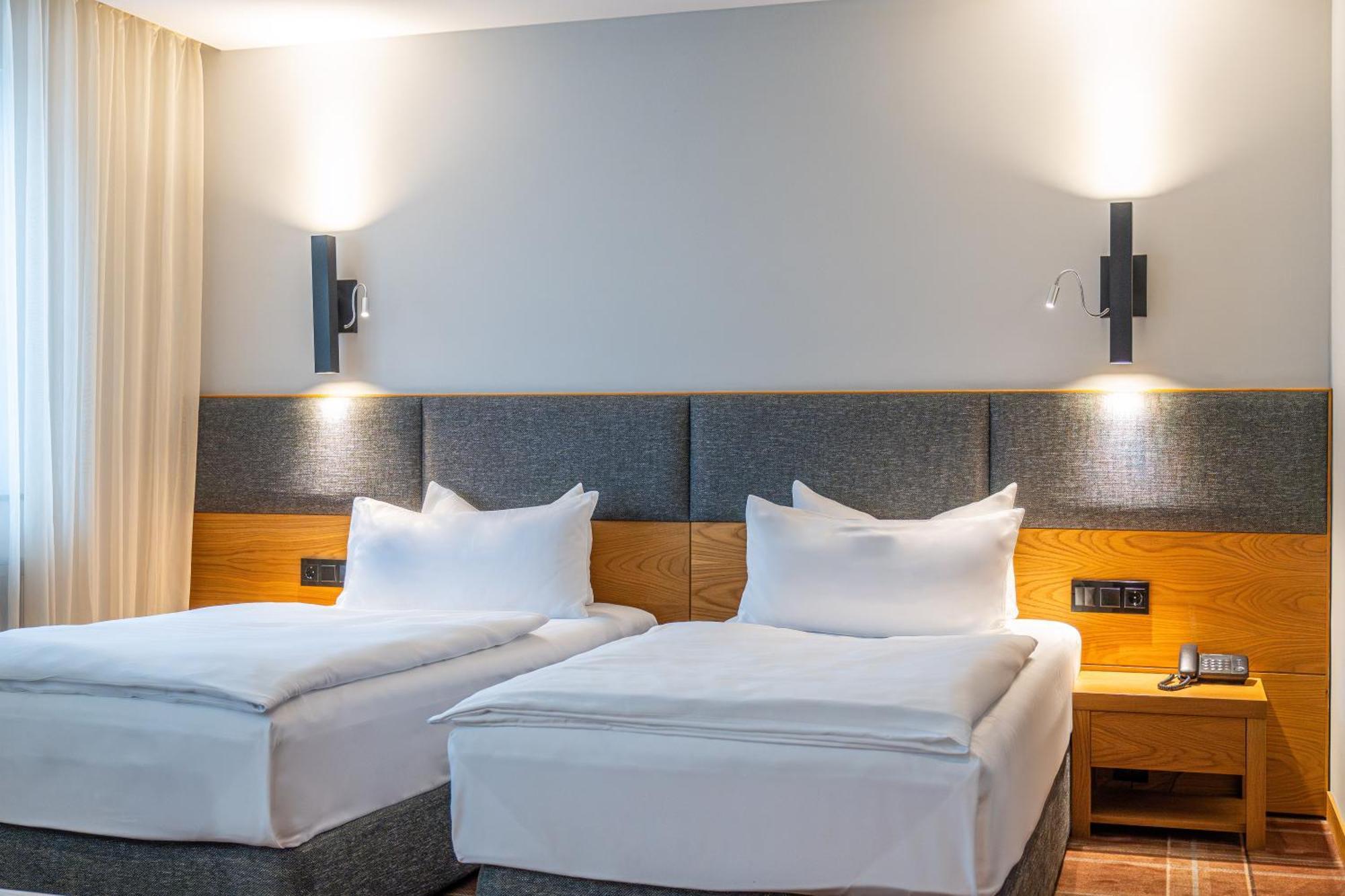 Hvd Grand Hotel Suhl Business & Leisure Ngoại thất bức ảnh